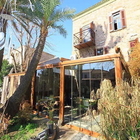 Derya Hanim Konagi Penzion Ayvalı