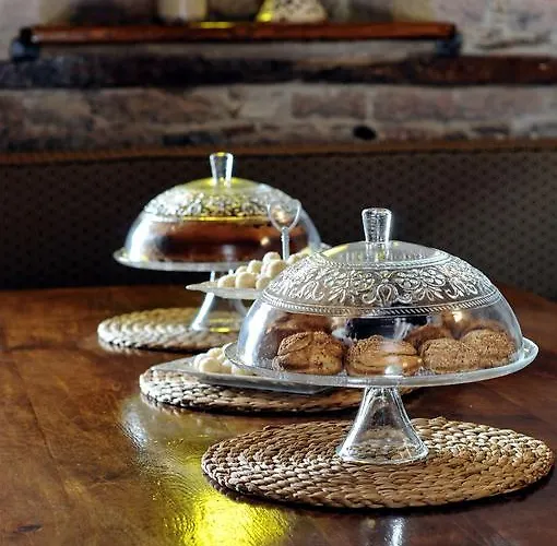 בית הארחה Derya Hanim Konagi