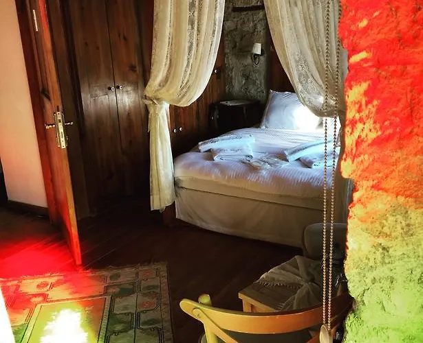 בית הארחה Derya Hanim Konagi