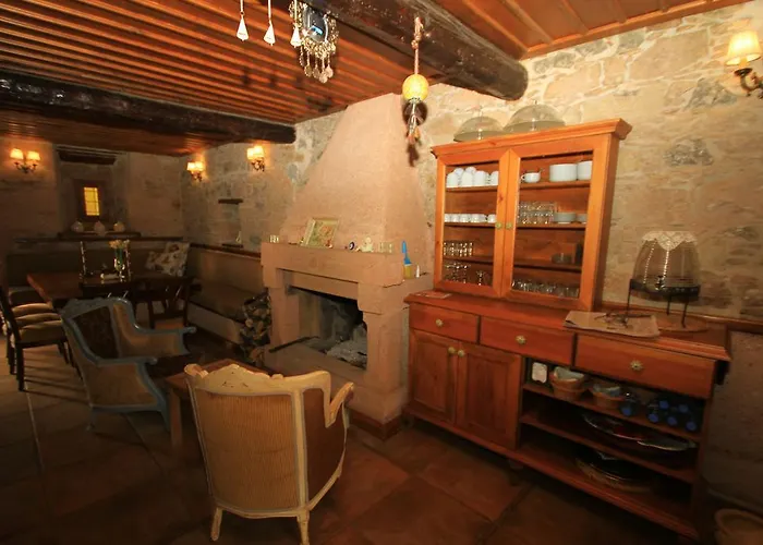 Derya Hanim Konagi בית הארחה Ayvalı