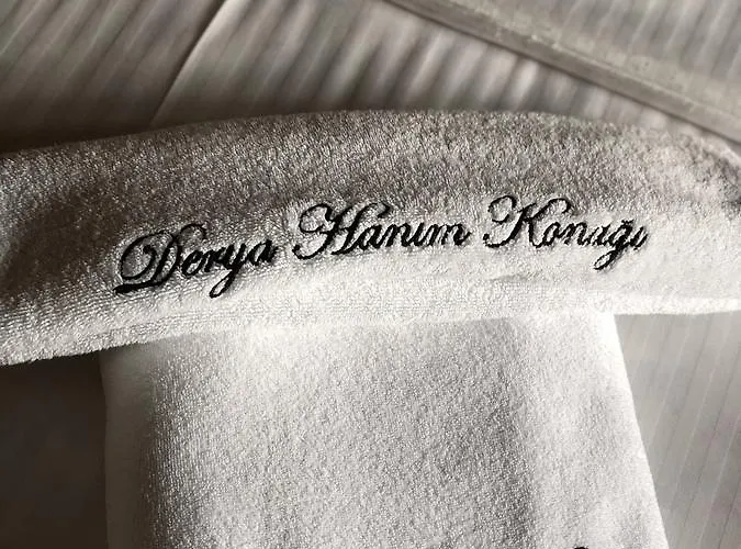 בית הארחה Derya Hanim Konagi *