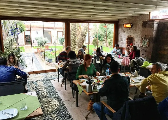 Derya Hanim Konagi Pensión *